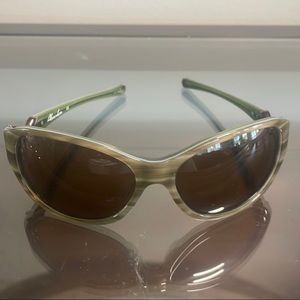 Oakley Abandon Unisex Sunglasses 🕶😎